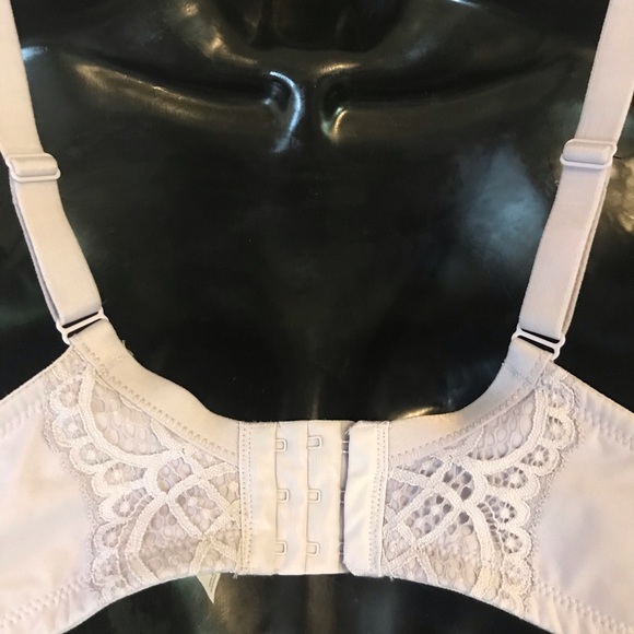 NWT Lace Lavender Underwire Bra 44C - Picture 5 of 6